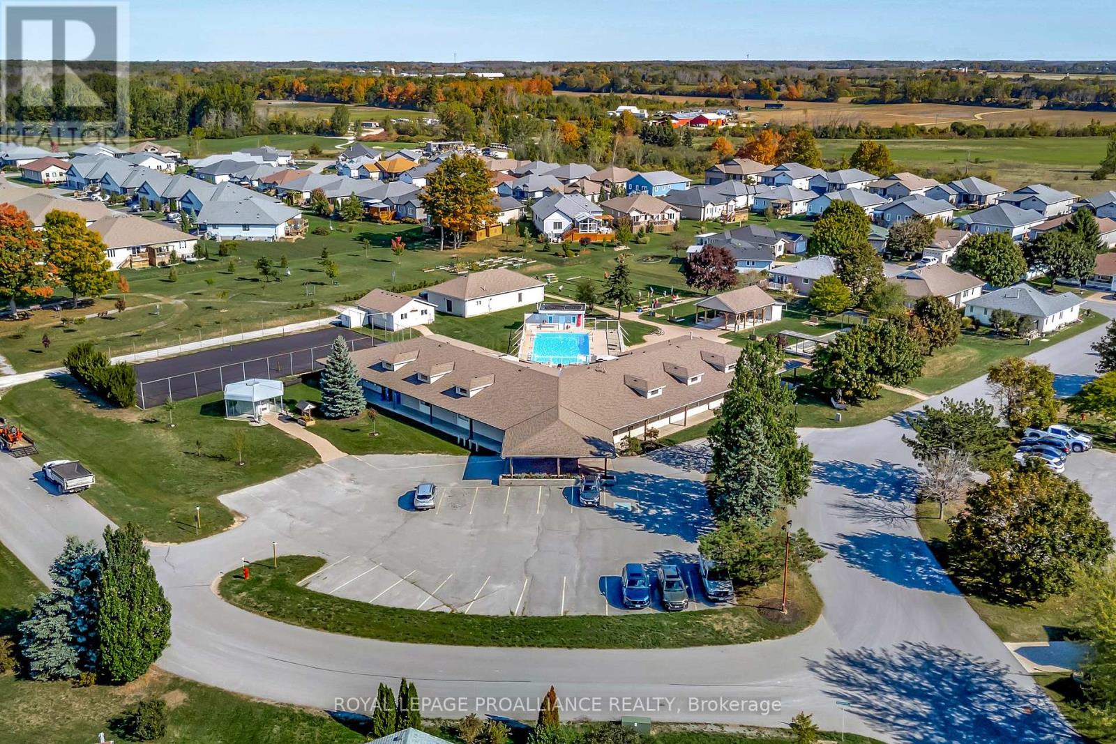 94 Sandbanks Court, Prince Edward County (Wellington Ward), Ontario  K0K 3L0 - Photo 34 - X12812632