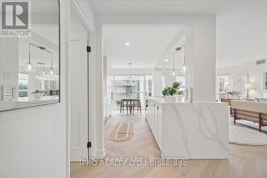 805 - 2210 Lakeshore Road, Burlington, Ontario  L7R 4J9 - Photo 6 - W12727242