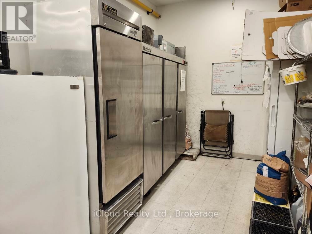 35 Talbot Street E, Haldimand, Ontario  N0A 1E0 - Photo 7 - X12520992