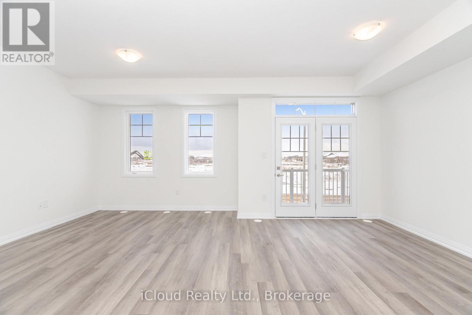 53 Stanley Avenue, Haldimand, Ontario  N3W 0J5 - Photo 16 - X12602014