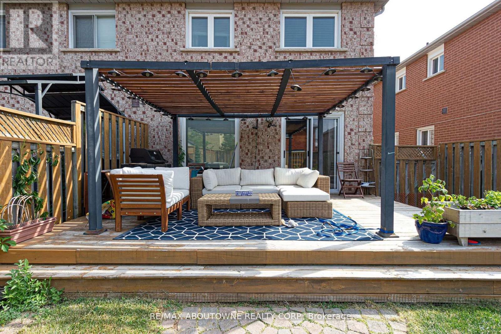 2230 Dale Ridge Drive, Oakville, Ontario  L6M 3L4 - Photo 31 - W12826654