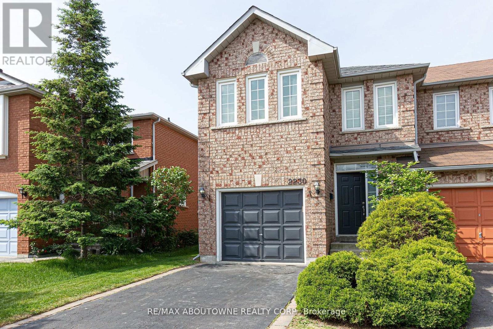 2230 Dale Ridge Drive, Oakville, Ontario  L6M 3L4 - Photo 34 - W12826654
