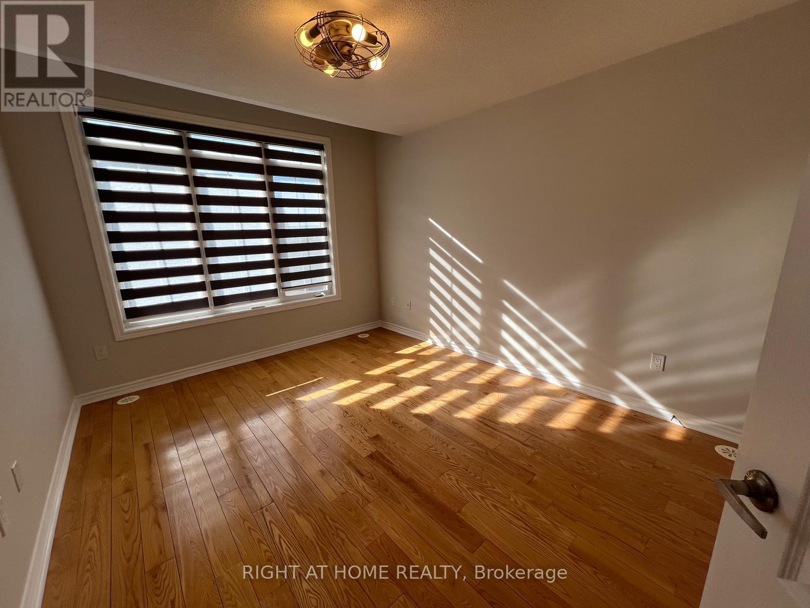 54 - 2435 Greenwich Drive, Oakville, Ontario  L6M 0S4 - Photo 21 - W12826710