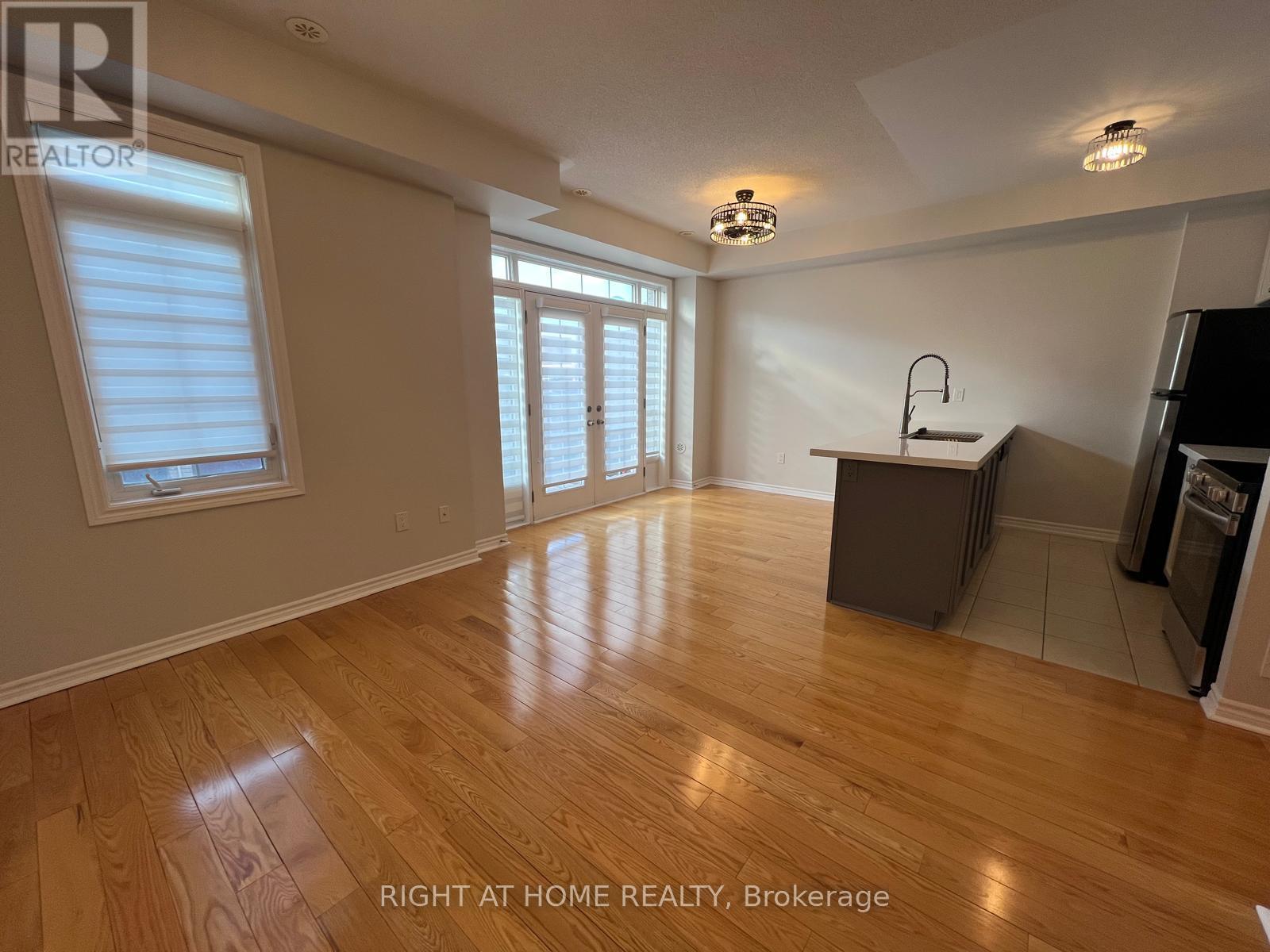 54 - 2435 Greenwich Drive, Oakville, Ontario  L6M 0S4 - Photo 8 - W12826710