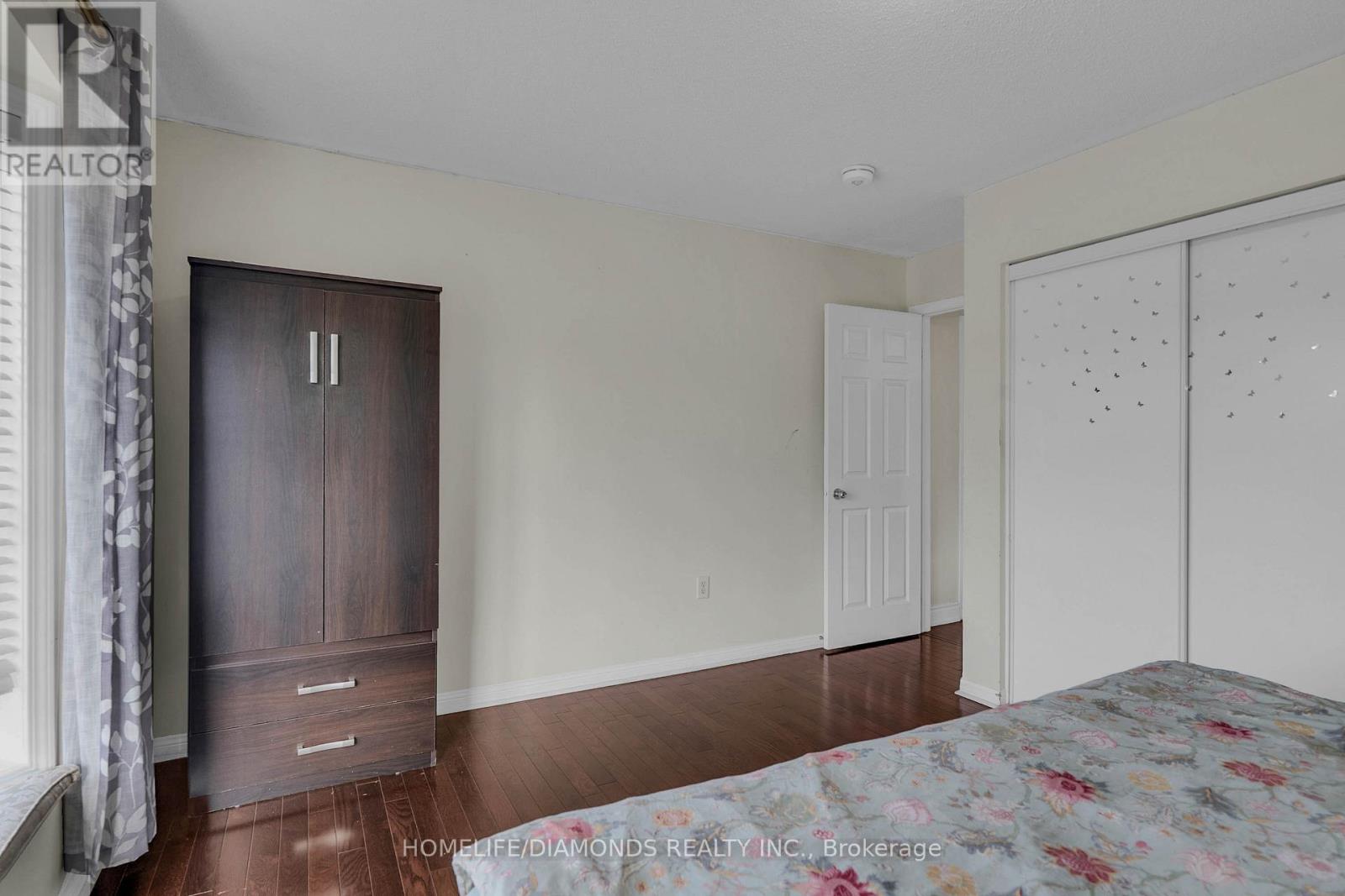 70 Maldives Crescent, Brampton, Ontario  L6P 1L1 - Photo 27 - W12826720