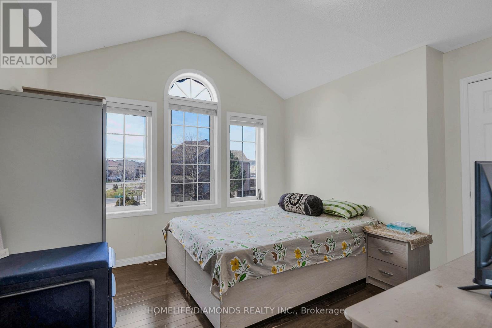 70 Maldives Crescent, Brampton, Ontario  L6P 1L1 - Photo 31 - W12826720