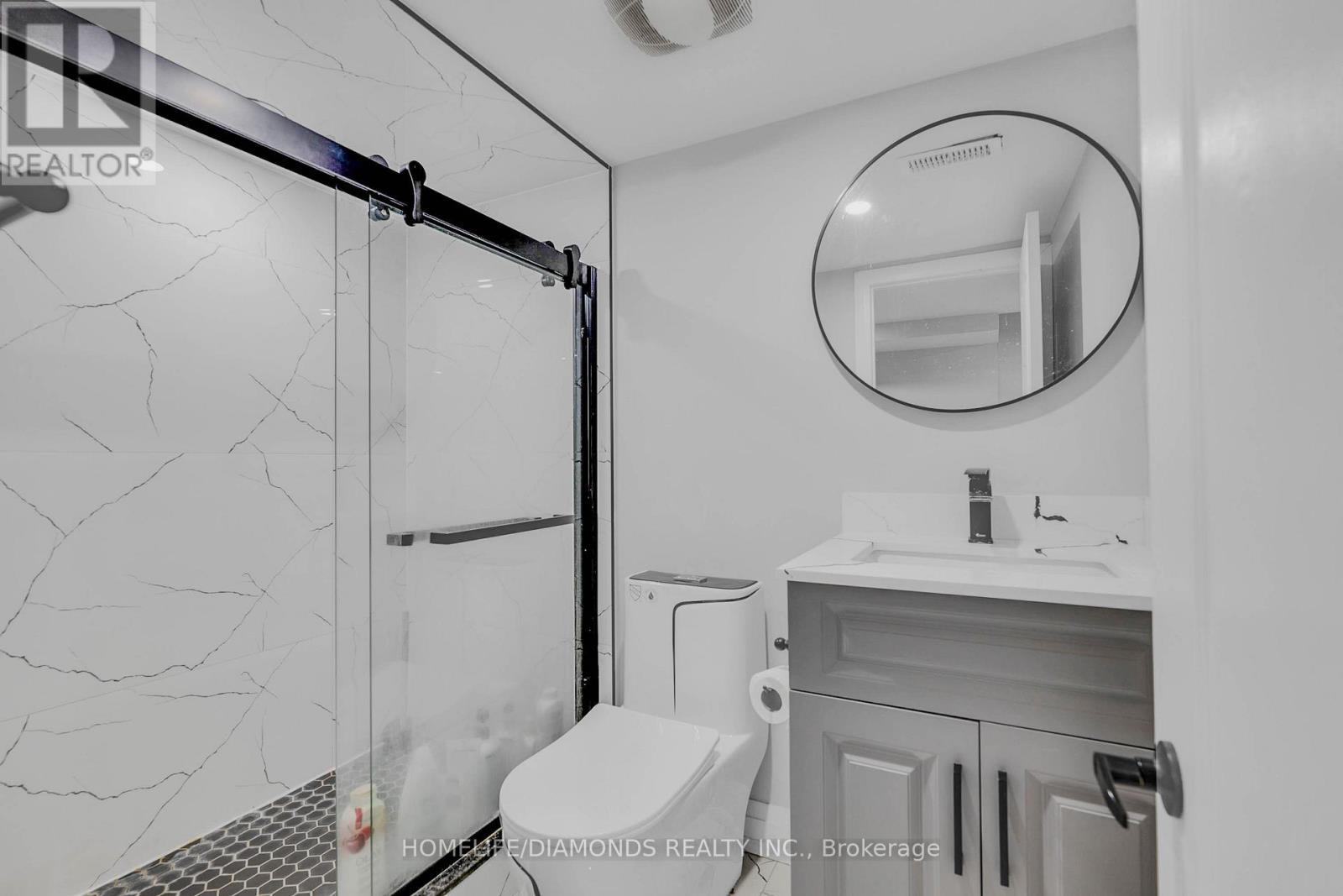 70 Maldives Crescent, Brampton, Ontario  L6P 1L1 - Photo 45 - W12826720