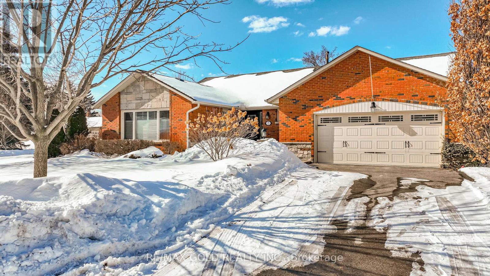 7 Oldham Crescent, Brampton, Ontario  L6Z 1W2 - Photo 2 - W12826724