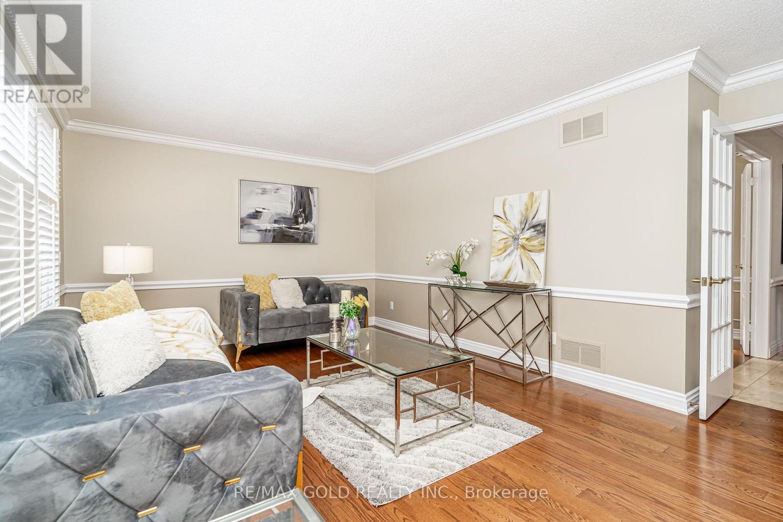 7 Oldham Crescent, Brampton, Ontario  L6Z 1W2 - Photo 8 - W12826724