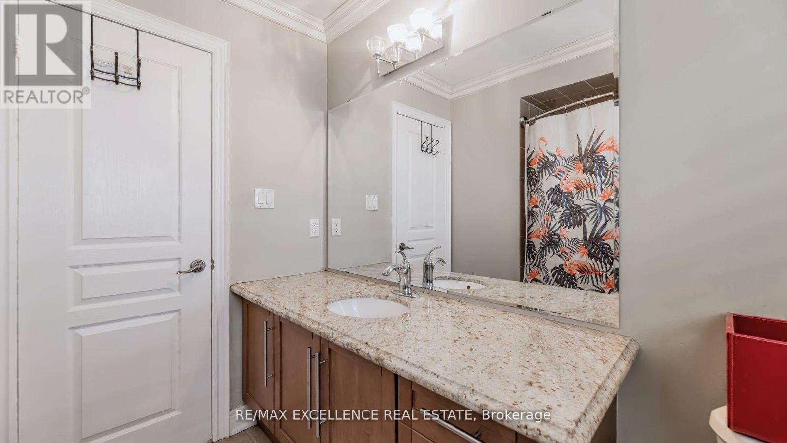 68 Bluffwood Crescent, Brampton, Ontario  L6P 2P3 - Photo 37 - W12826734