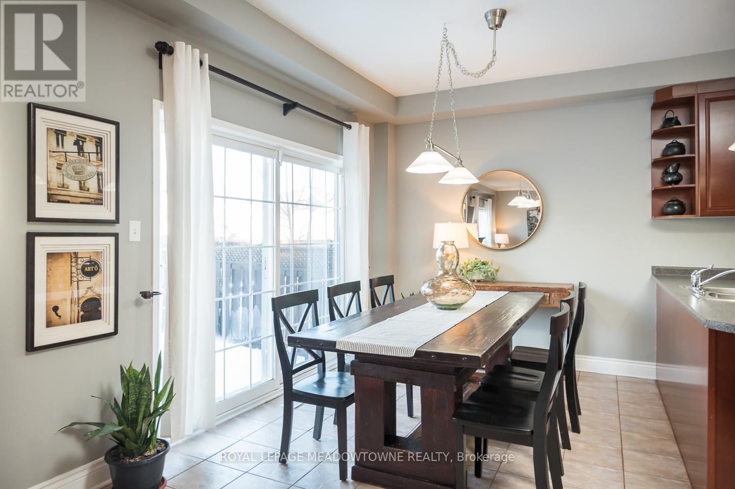 1029 Easterbrook Crescent, Milton, Ontario  L9T 0C4 - Photo 14 - W12826756