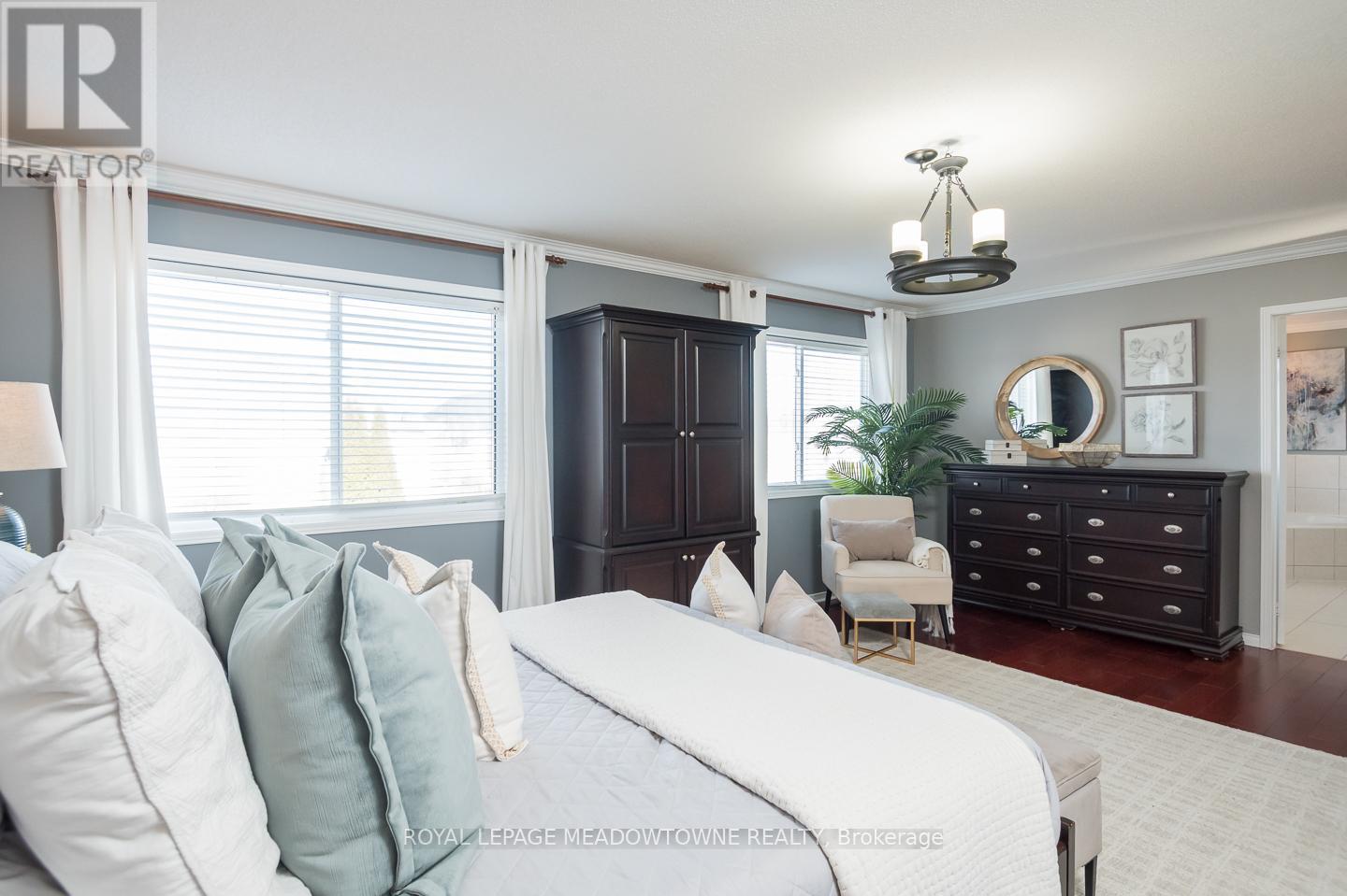 1029 Easterbrook Crescent, Milton, Ontario  L9T 0C4 - Photo 30 - W12826756