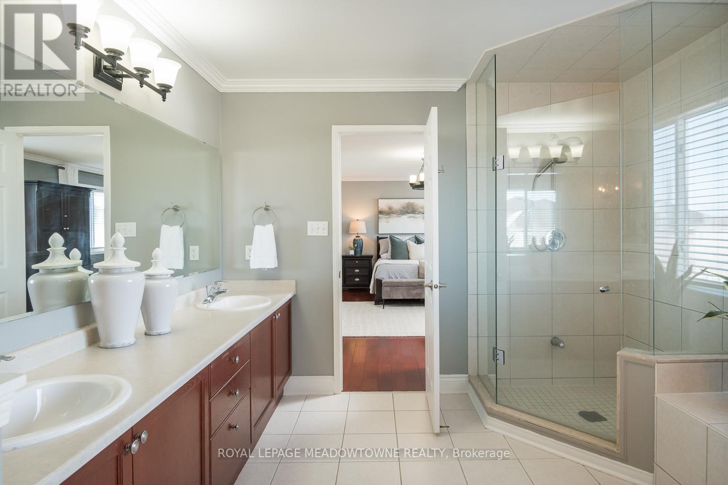 1029 Easterbrook Crescent, Milton, Ontario  L9T 0C4 - Photo 31 - W12826756