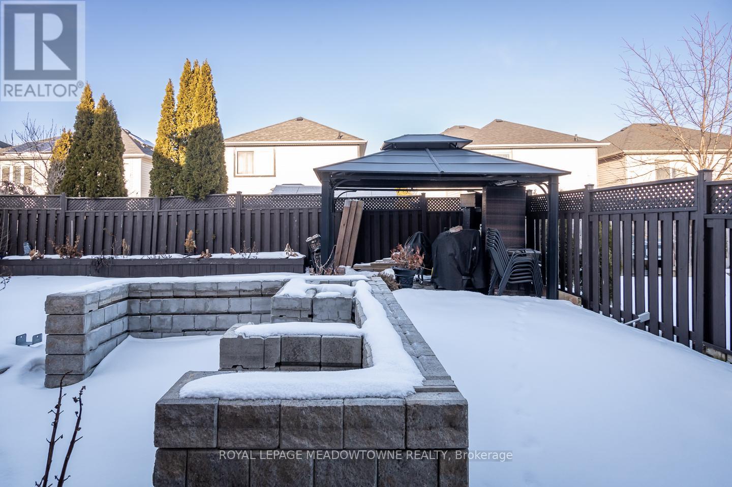 1029 Easterbrook Crescent, Milton, Ontario  L9T 0C4 - Photo 39 - W12826756