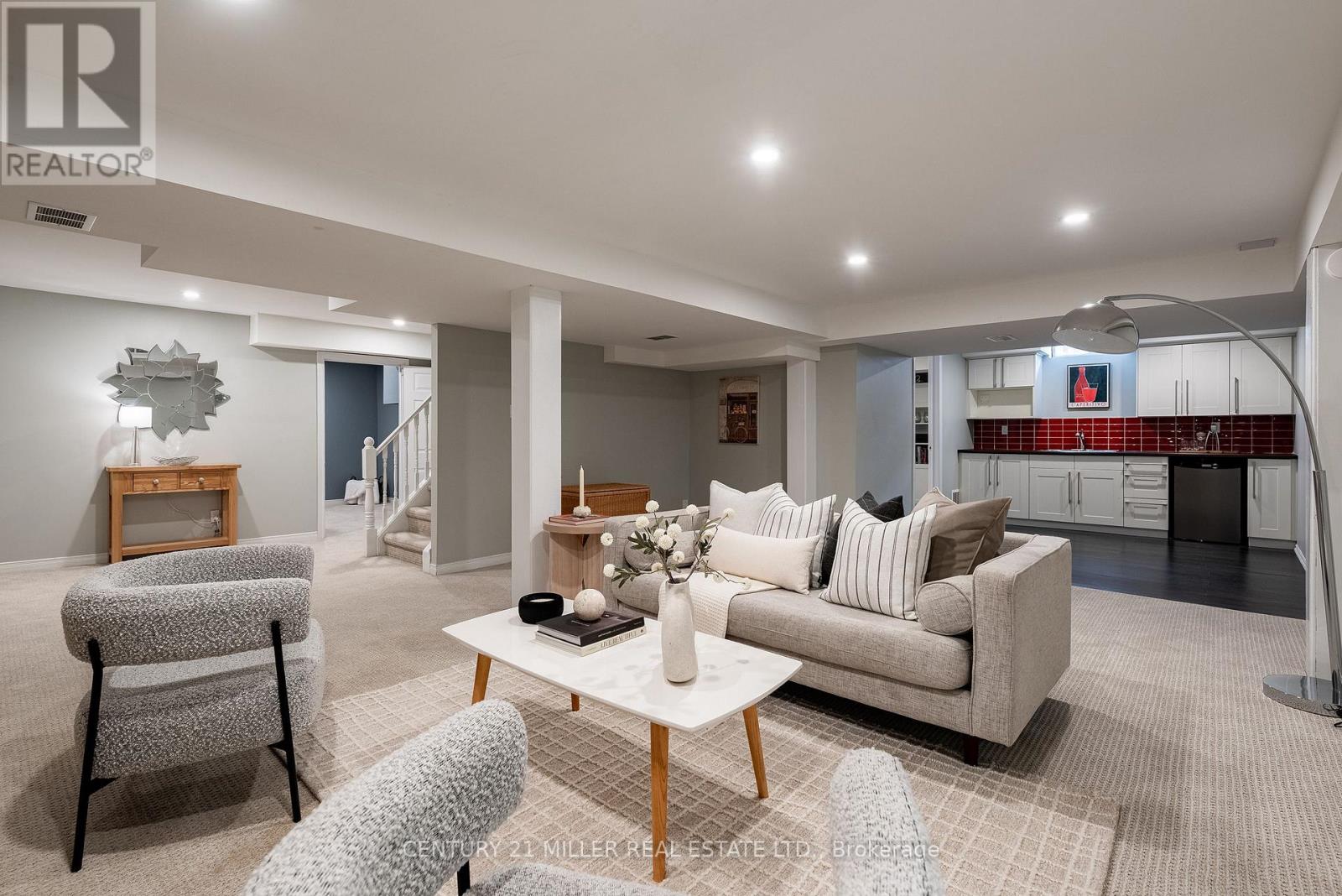 1225 Old Post Drive, Oakville, Ontario  L6M 1A5 - Photo 38 - W12826768