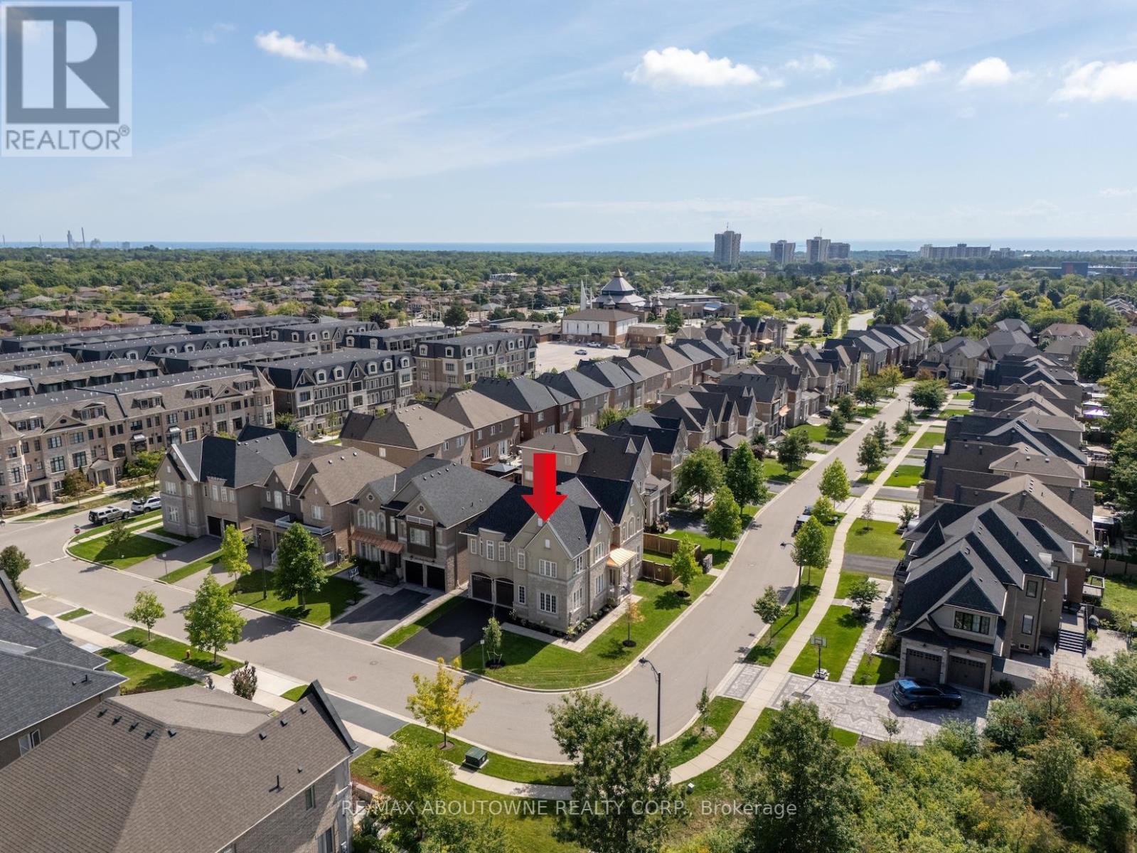 2163 Vineland Crescent, Oakville, Ontario  L6H 0J6 - Photo 50 - W12826780