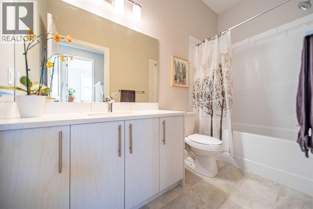 713 Crestridge Common Sw, Calgary, Alberta  T3B 6L6 - Photo 28 - A2276189