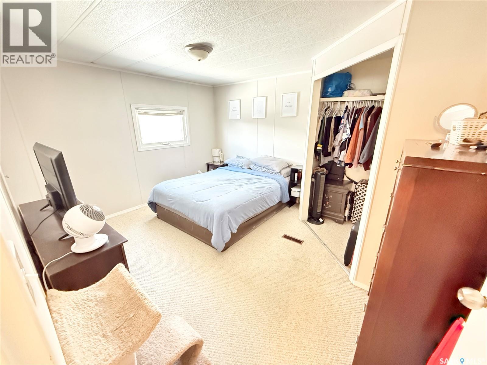 148 Laing Crescent, Weyburn, Saskatchewan  S4H 2R9 - Photo 11 - SK029305