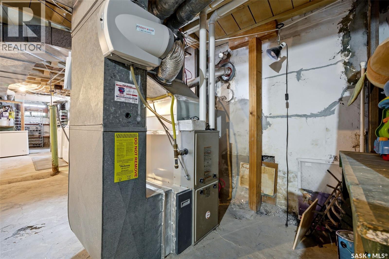 1171 Montague Street, Regina, Saskatchewan  S4T 3H8 - Photo 24 - SK029300