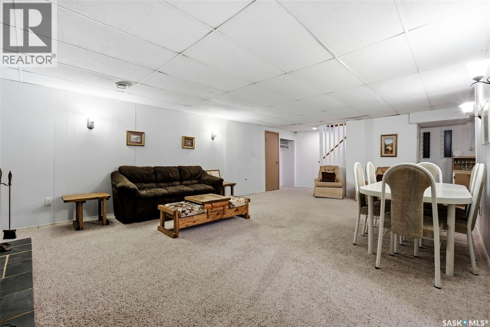 131 Lloyd Crescent, Regina, Saskatchewan  S4R 6B9 - Photo 22 - SK029260