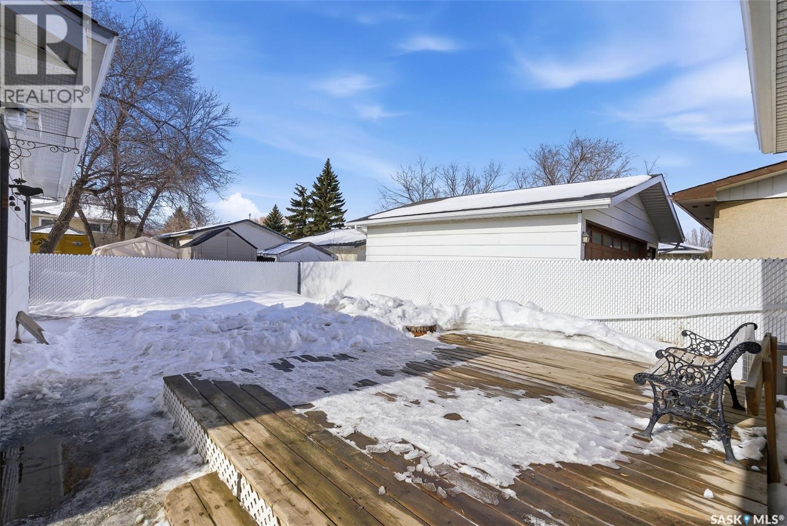 131 Lloyd Crescent, Regina, Saskatchewan  S4R 6B9 - Photo 30 - SK029260