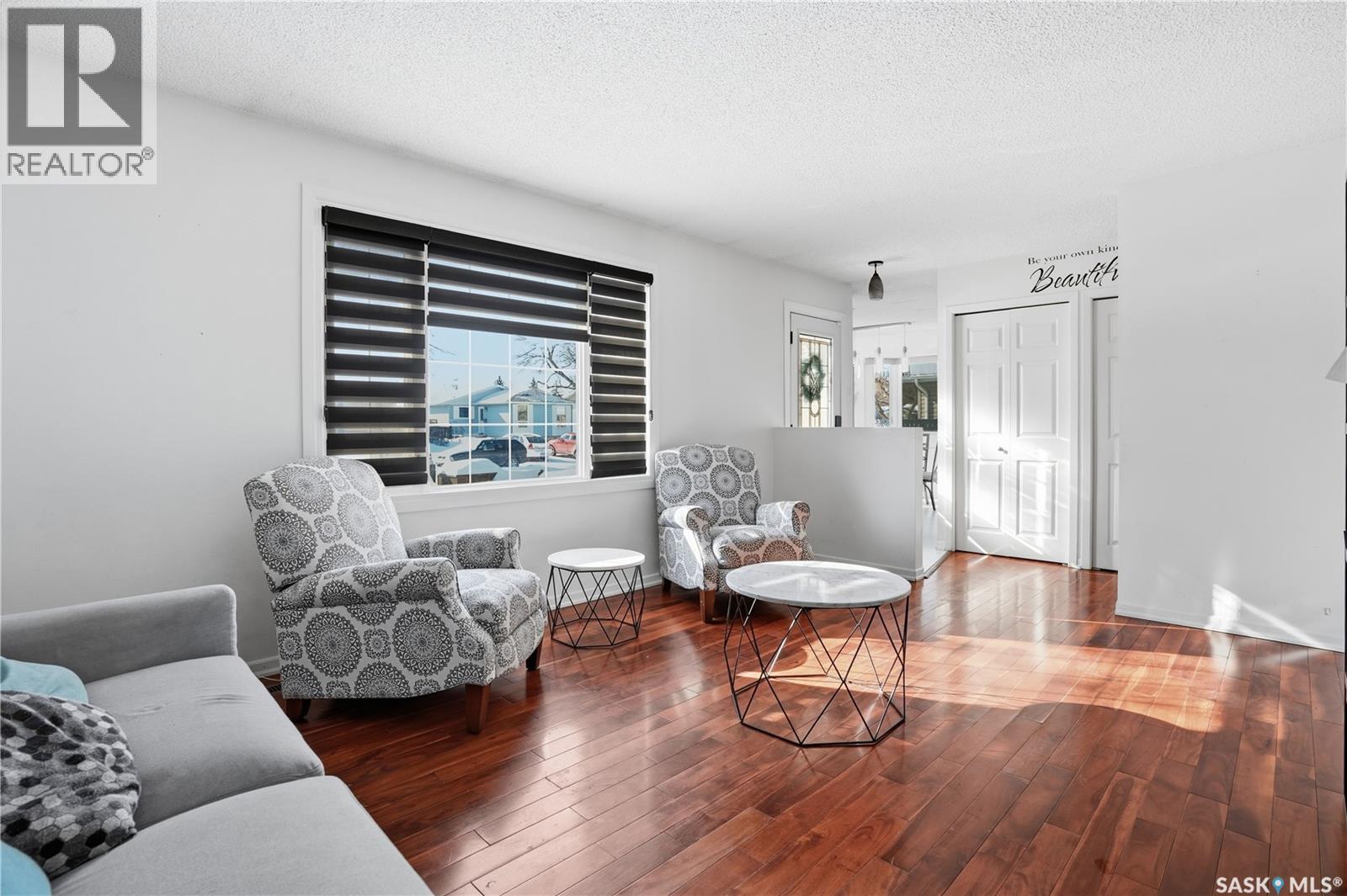 70 Paynter Crescent, Regina, Saskatchewan  S4X 1H6 - Photo 5 - SK029158