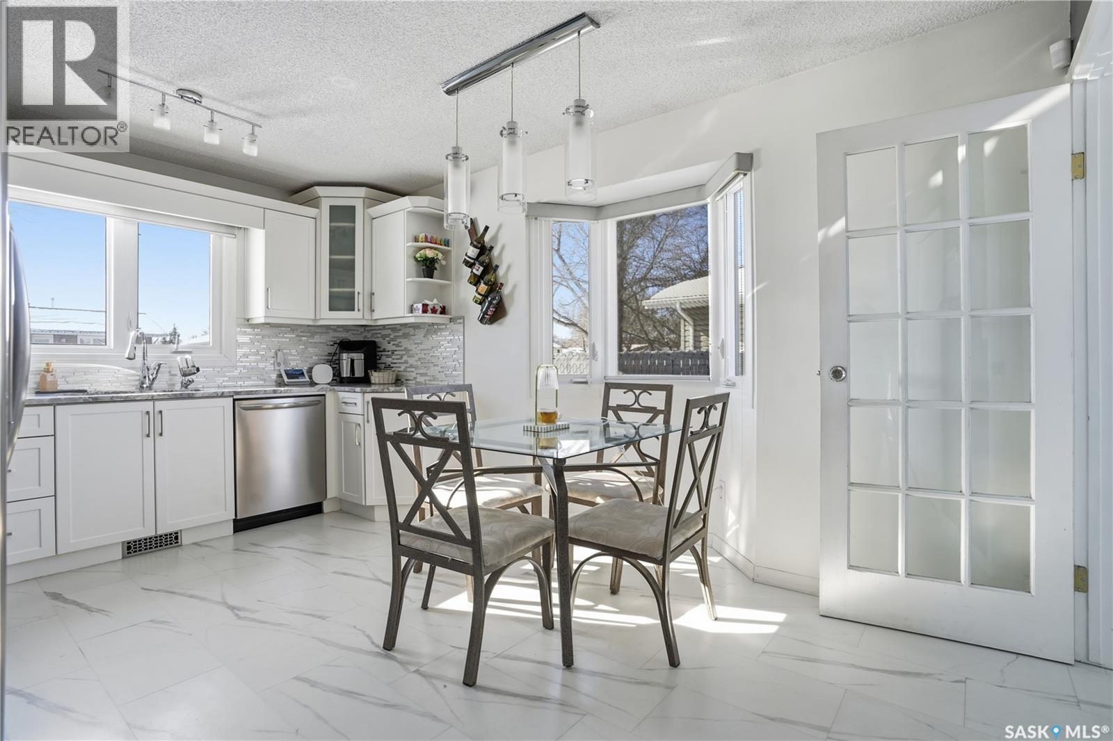 70 Paynter Crescent, Regina, Saskatchewan  S4X 1H6 - Photo 8 - SK029158