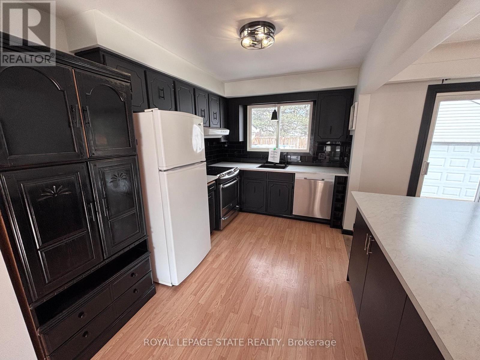 5030 Hartwood Avenue, Lincoln, Ontario  L0R 1B5 - Photo 9 - X12826580