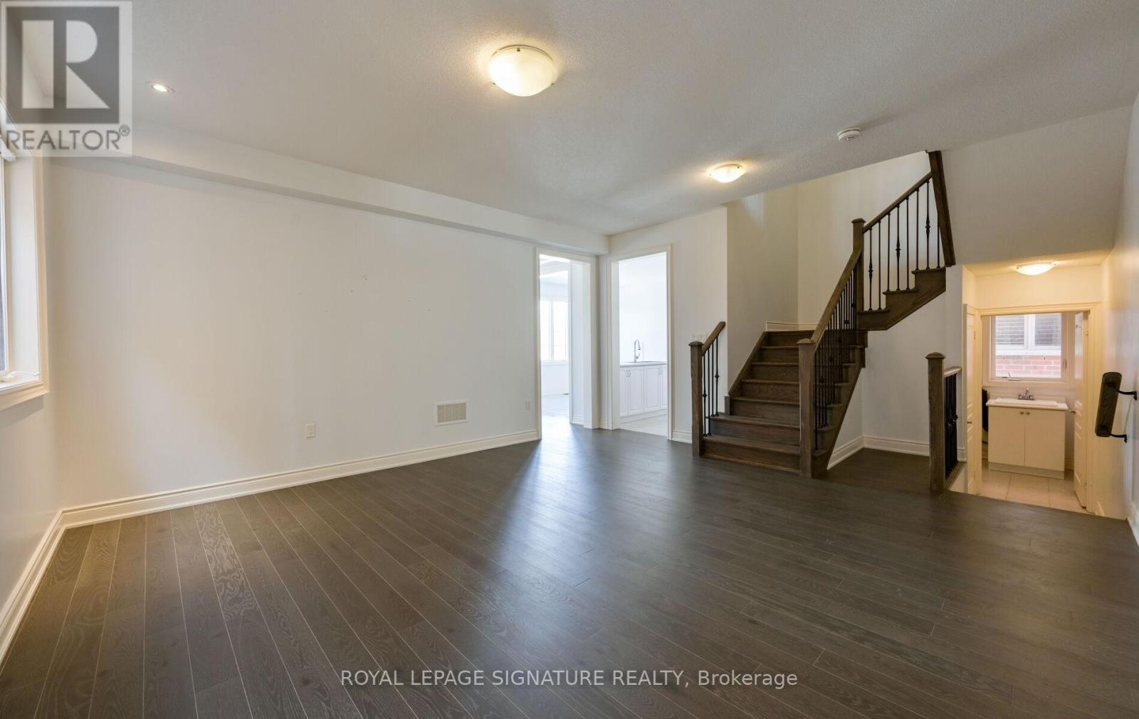 343 Humphrey Street, Hamilton, Ontario  L8B 1X5 - Photo 9 - X12826638