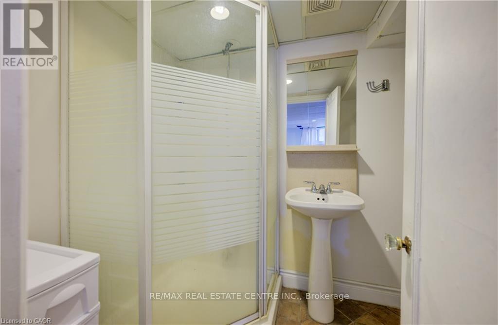 76 Brentwood Avenue, Kitchener, Ontario  N2H 2C8 - Photo 29 - X12826716