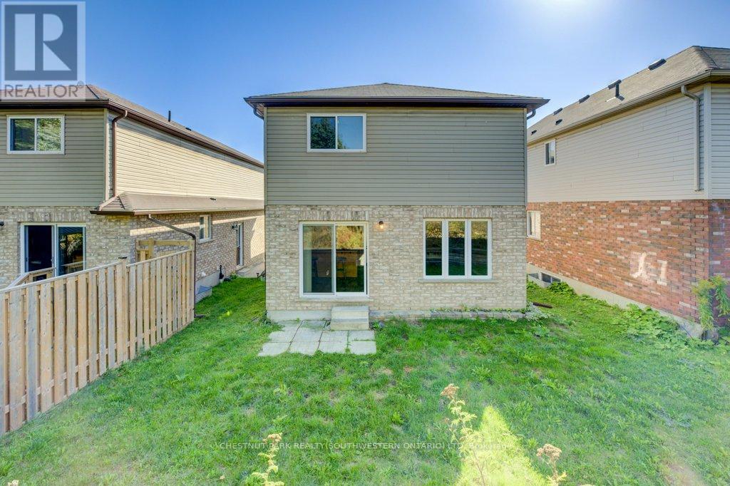 404 Tealby Crescent, Waterloo, Ontario  N2J 4Y8 - Photo 35 - X12826740