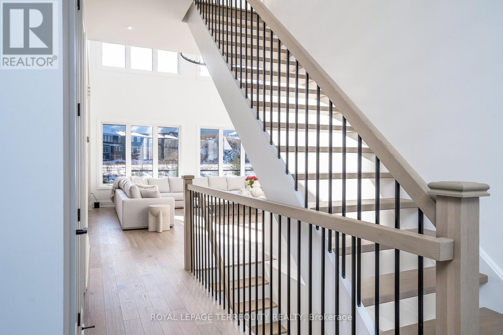 L/t - 109 Stillwater Crescent, Blue Mountains, Ontario  L9Y 4P5 - Photo 7 - X12826762