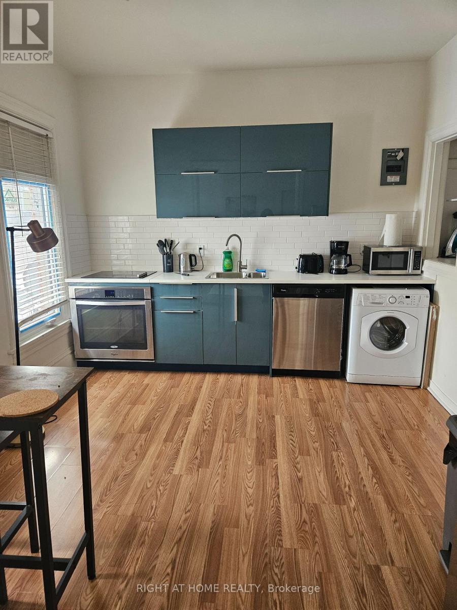 2 - 199 Catharine Street N, Hamilton (Beasley), Ontario  L8L 4S4 - Photo 5 - X12826794