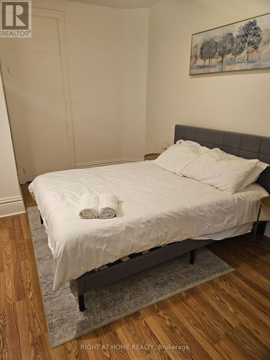 2 - 199 Catharine Street N, Hamilton (Beasley), Ontario  L8L 4S4 - Photo 7 - X12826794