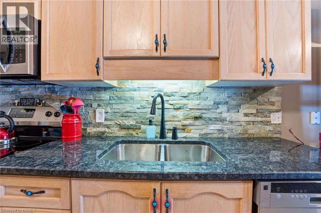 9 Millcroft Drive, Simcoe, Ontario  N3Y 5M9 - Photo 3 - 40808212