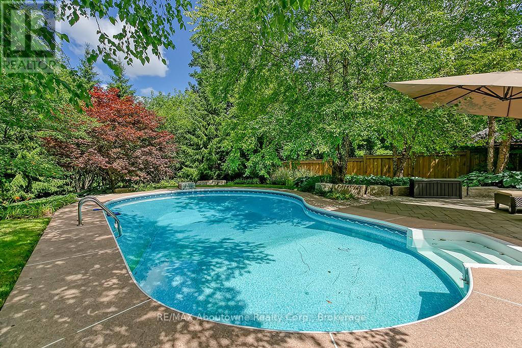 287 Royal Albert Court, Oakville, Ontario  L6H 3A7 - Photo 37 - W12826910