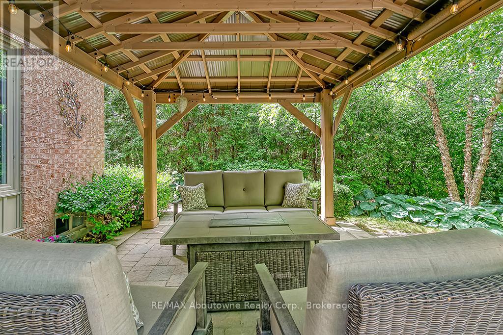 287 Royal Albert Court, Oakville, Ontario  L6H 3A7 - Photo 42 - W12826910