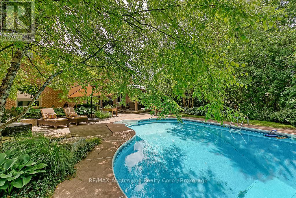 287 Royal Albert Court, Oakville, Ontario  L6H 3A7 - Photo 43 - W12826910