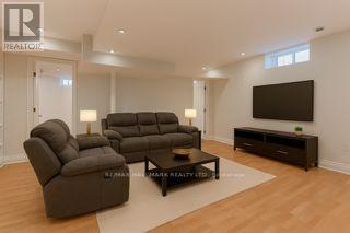 241 Featherstone Road, Milton, Ontario  L9T 7C3 - Photo 7 - W12794340