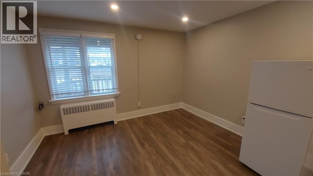 181 King Street E Unit# 8, Kitchener, Ontario  N2G 2K8 - Photo 4 - 40807258