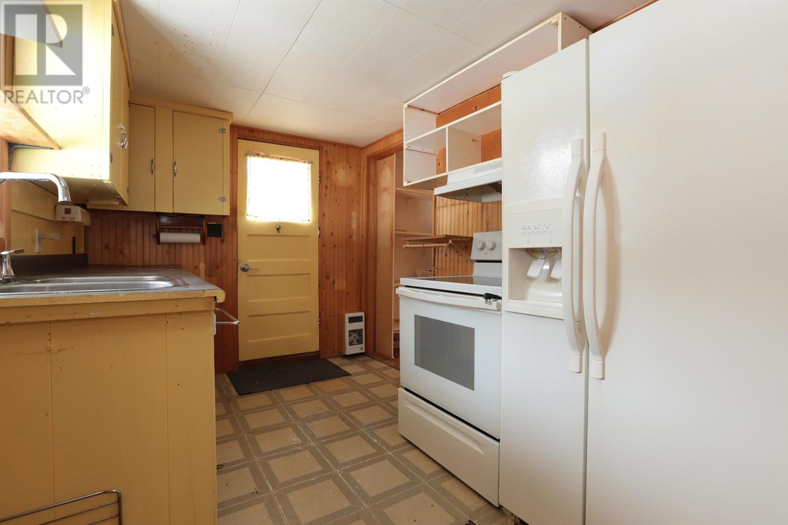 16 Cunningham St, Bruce Mines, Ontario  P0R 1C0 - Photo 27 - SM260372