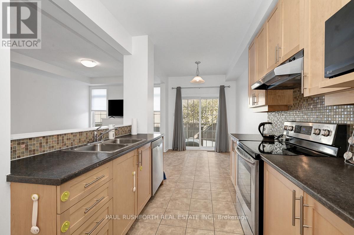 606 Pamplona Private, Ottawa, Ontario  K2J 5T4 - Photo 12 - X12826834