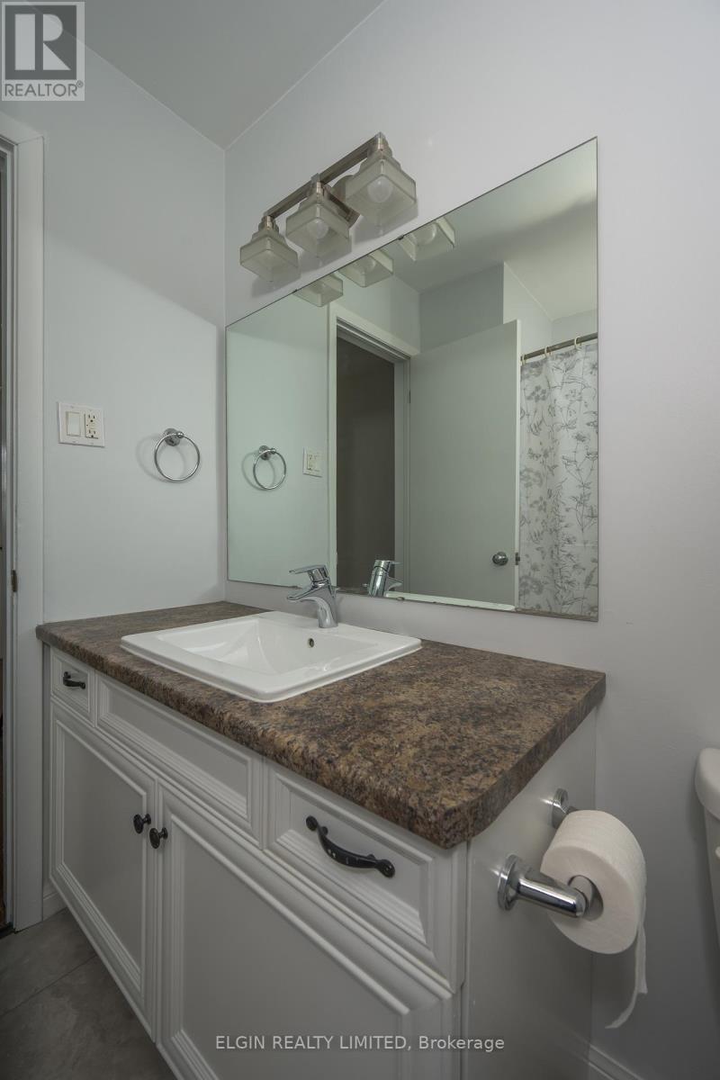 432 Forest Avenue, St. Thomas, Ontario  N5R 2K9 - Photo 16 - X12773896