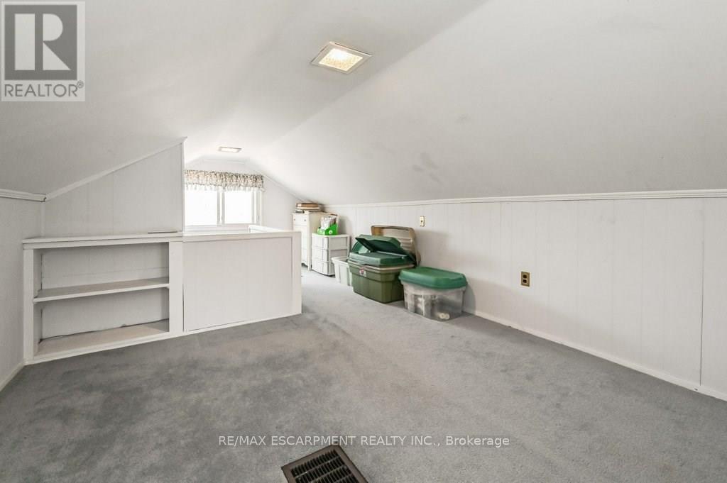 641 Limeridge Road E, Hamilton, Ontario  L8W 1A2 - Photo 11 - X12815236