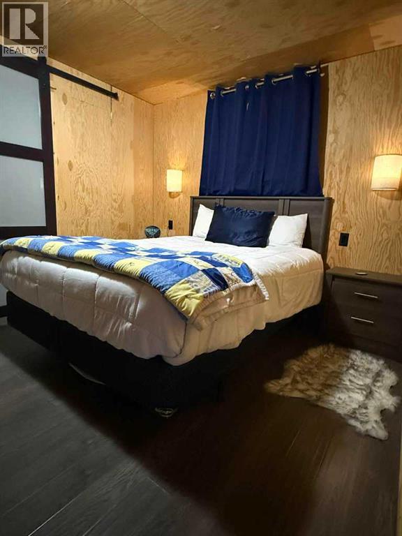 103, 145 East River Road, Hinton, Alberta  T7V 1S5 - Photo 13 - A2287144