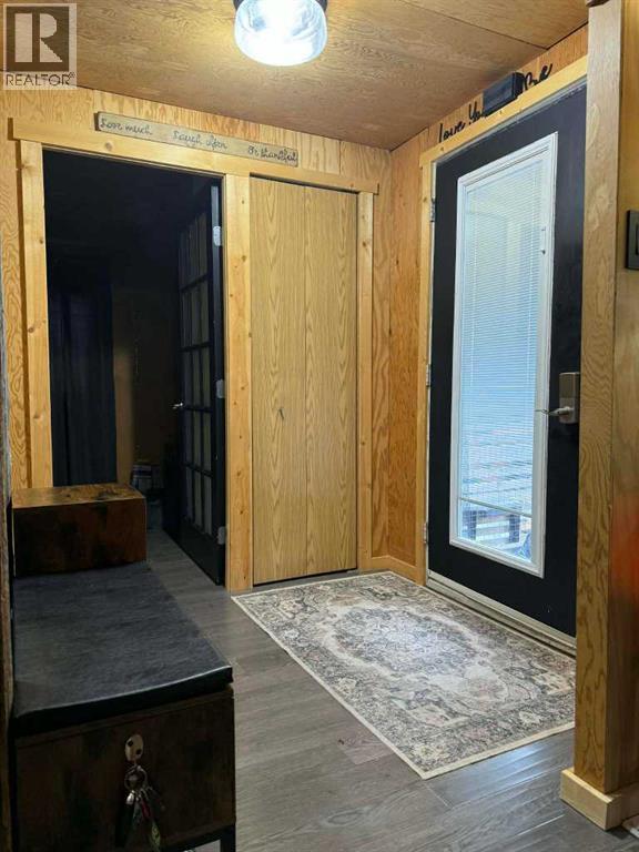 103, 145 East River Road, Hinton, Alberta  T7V 1S5 - Photo 27 - A2287144