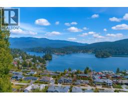 873 BAYCREST DRIVE, North Vancouver, British Columbia