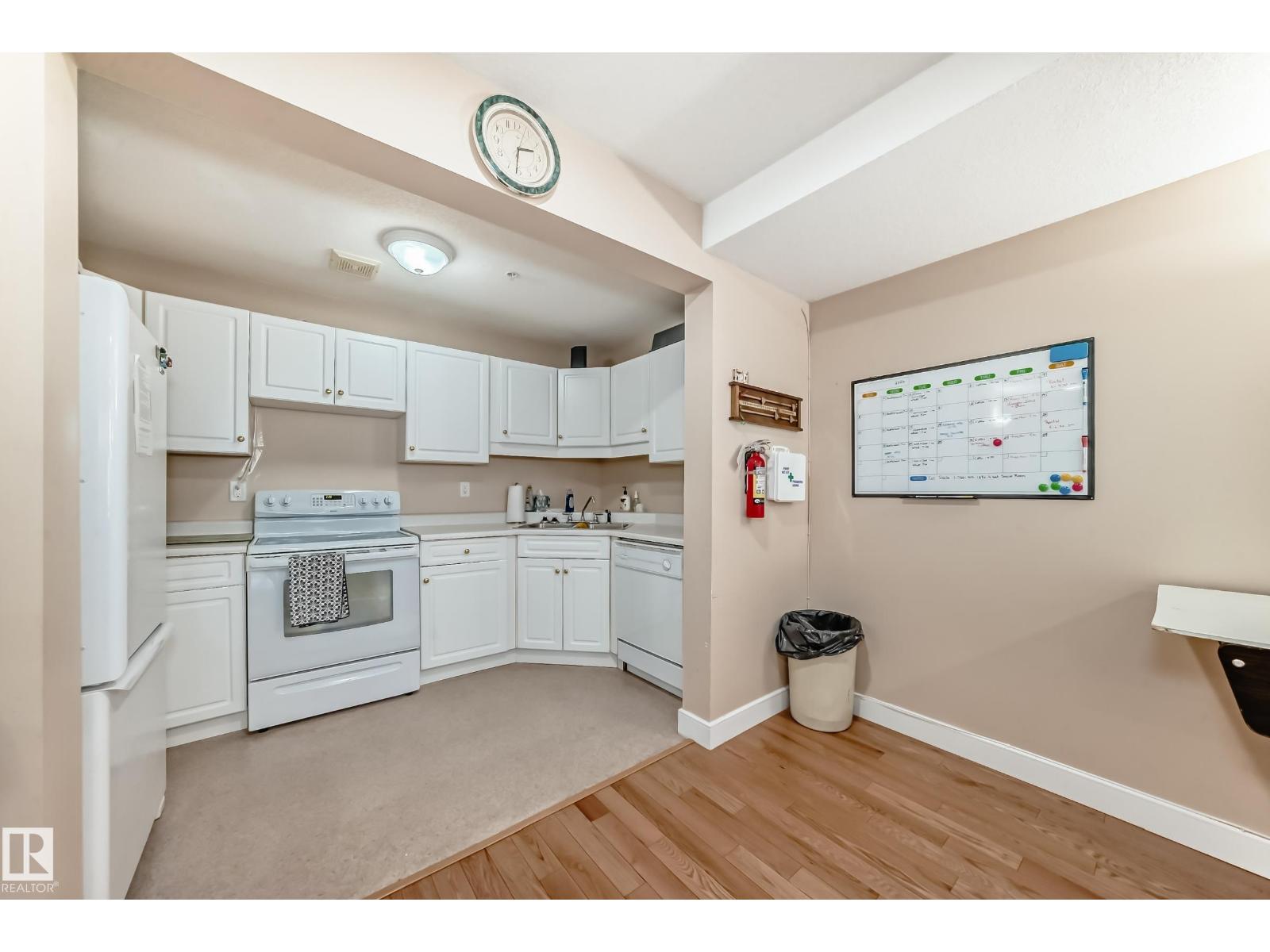 #118 6220 Fulton Rd Nw, Edmonton, Alberta  T6A 3T4 - Photo 11 - E4475129