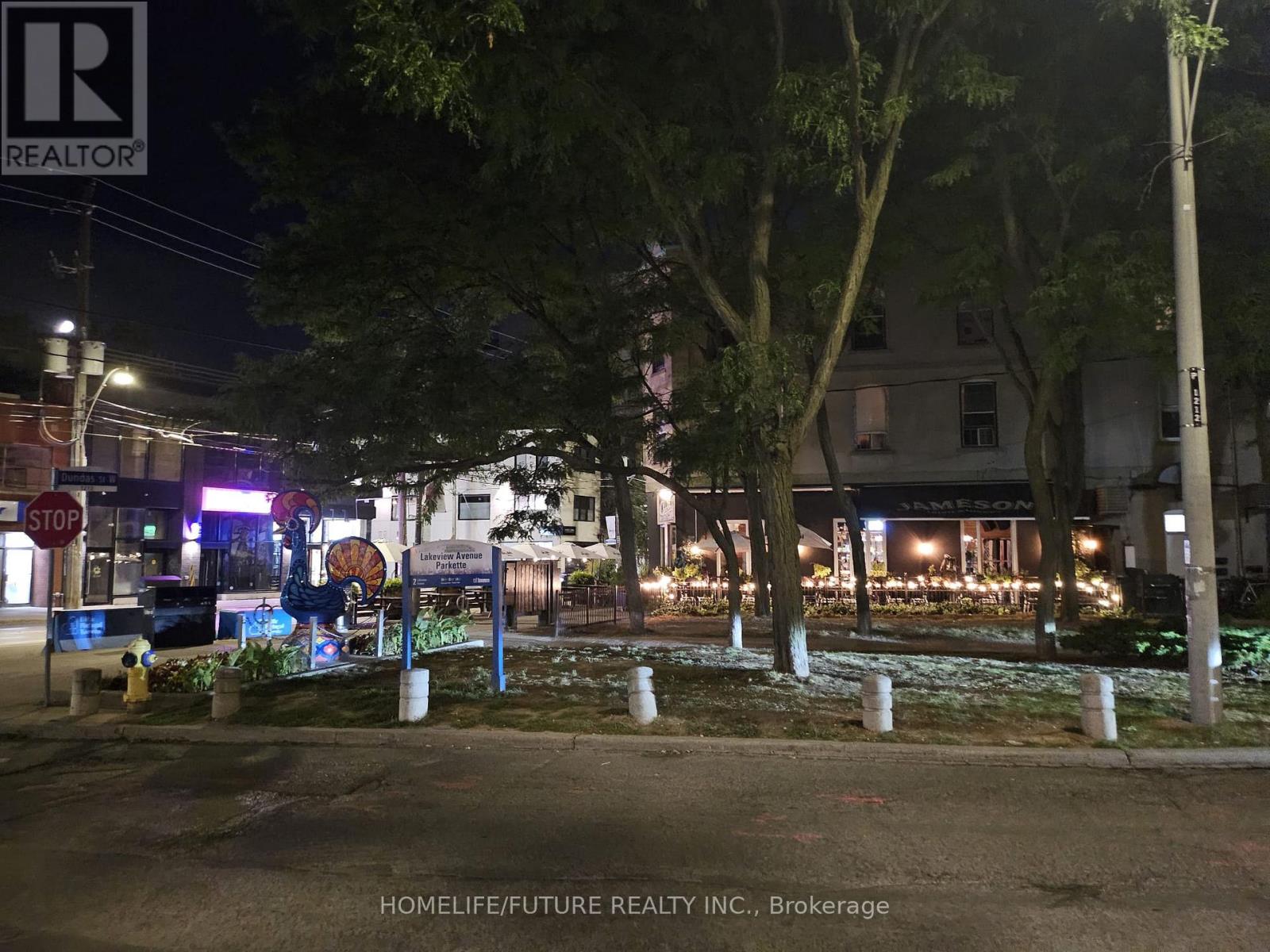 207 - 5 Lakeview Avenue, Toronto (Trinity-Bellwoods), Ontario  M6J 0H3 - Photo 17 - C12826812