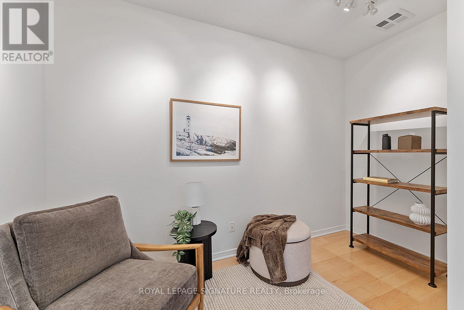 Ph106 - 8 Hillcrest Avenue, Toronto, Ontario  M2N 6Y6 - Photo 6 - C12826846